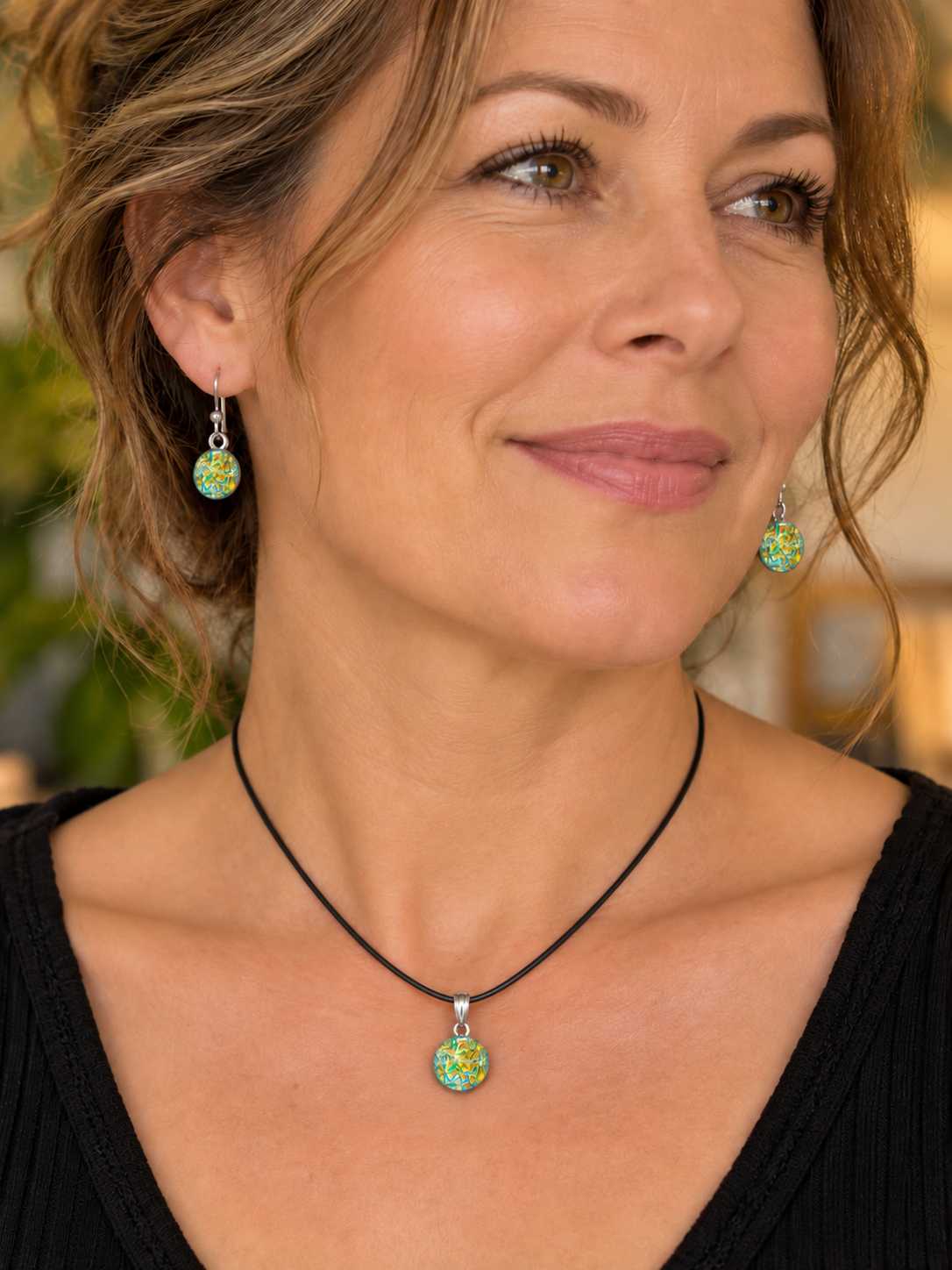 Dichroic Sieraden set - Kies het nummer van de set op het plankje.